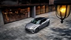 以＂入门即高配＂的诚意，重新定义15万级智混轿车价值标杆